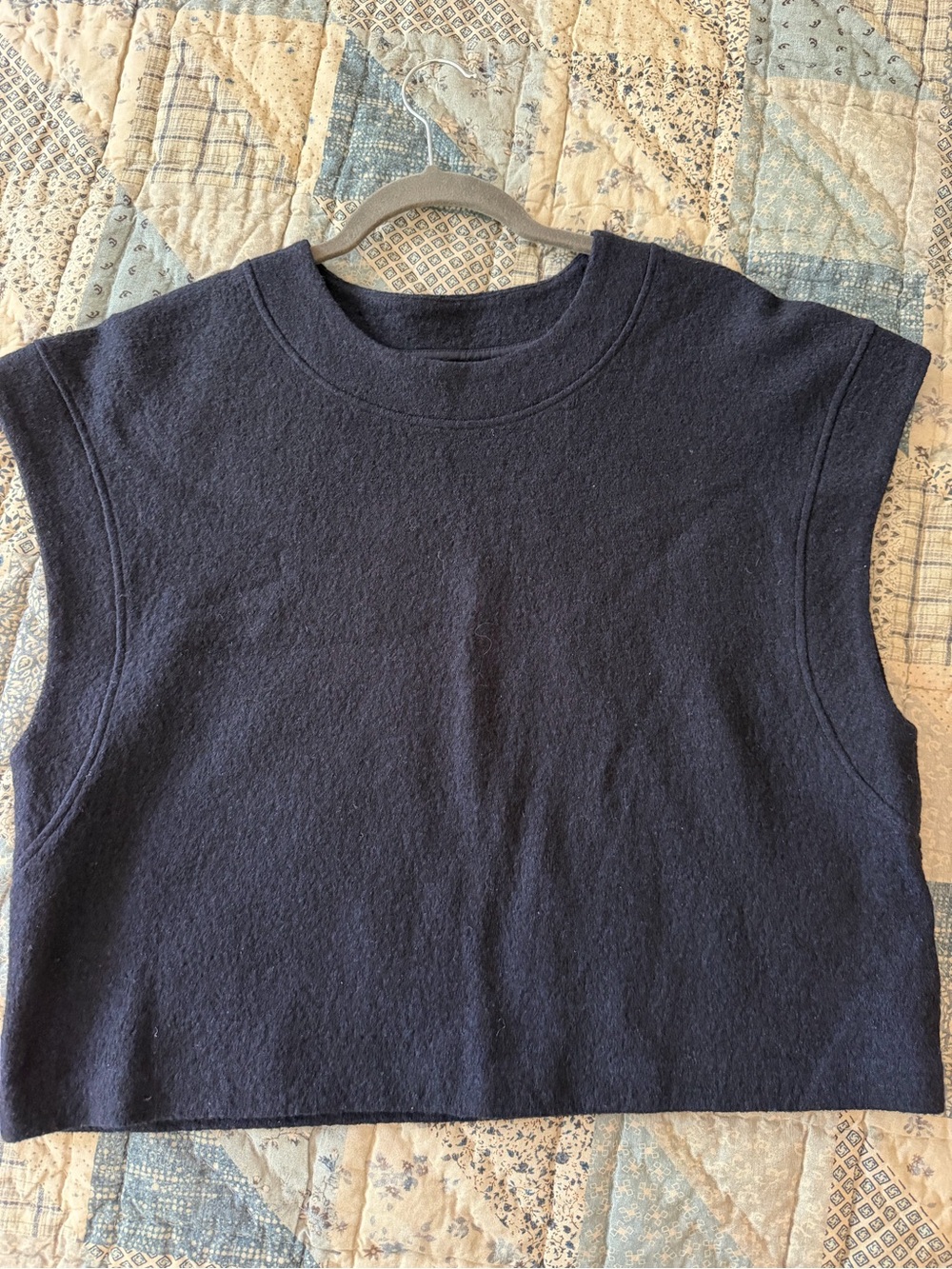 Massimo Dutti felt vest navy - Picture 3 of 5